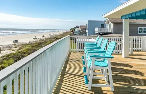 16627 Jamaica Beach Rd, Galveston, TX 77554