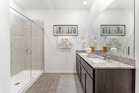 Bath - 9736 Caney Bend Rd, Conroe, TX 77303 photo 1 of 3