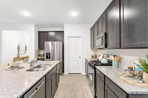 Kitchen - 9736 Caney Bend Rd, Conroe, TX 77303 photo 3 of 3