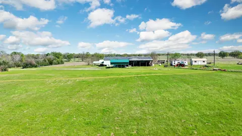 1440 Mustang Loop, Madisonville, TX 77864