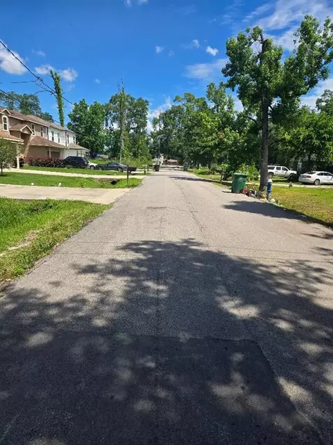 0 Seeker St, Houston, TX 77028