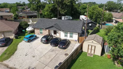 723 Fawn Ct, Houston, TX 77015