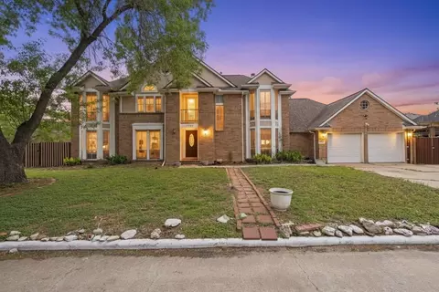 13051 Meadowline Dr, Houston, TX 77082