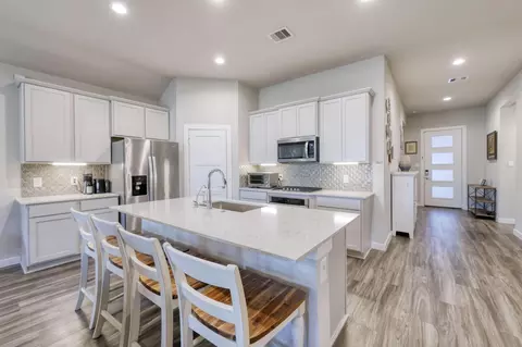 10026 Angelina Woods Ln, Conroe, TX 77384