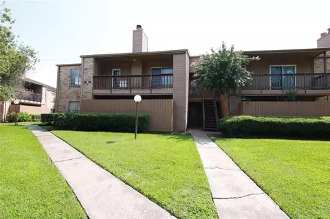 10555 Turtlewood Ct #1001, Houston, TX 77072