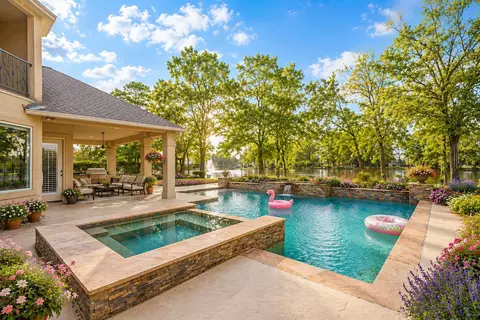 6006 Valhalla Dr, Spring, TX 77379