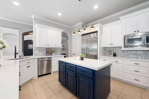 Kitchen - 6006 Valhalla Dr, Spring, TX 77379 photo 1 of 3