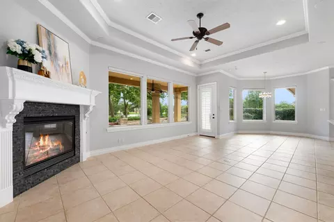 Living - 6006 Valhalla Dr, Spring, TX 77379 photo 2 of 4
