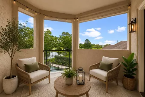 Exterior - 6006 Valhalla Dr, Spring, TX 77379 photo 4 of 9