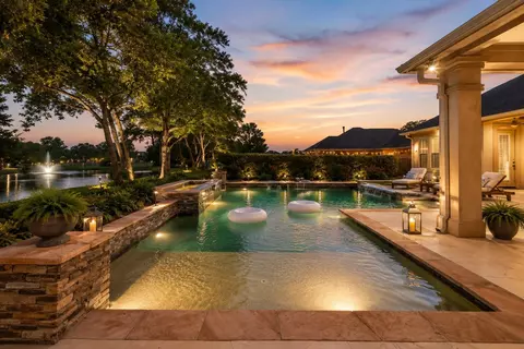 Exterior - 6006 Valhalla Dr, Spring, TX 77379 photo 9 of 9