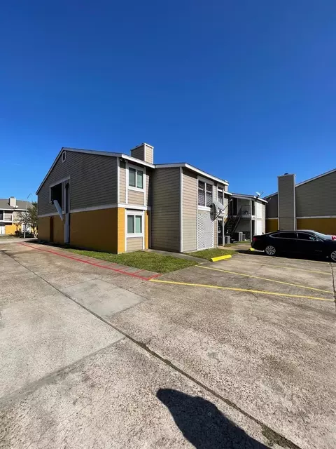 12531 Ashford Meadow Dr #ABCD, Houston, TX 77082
