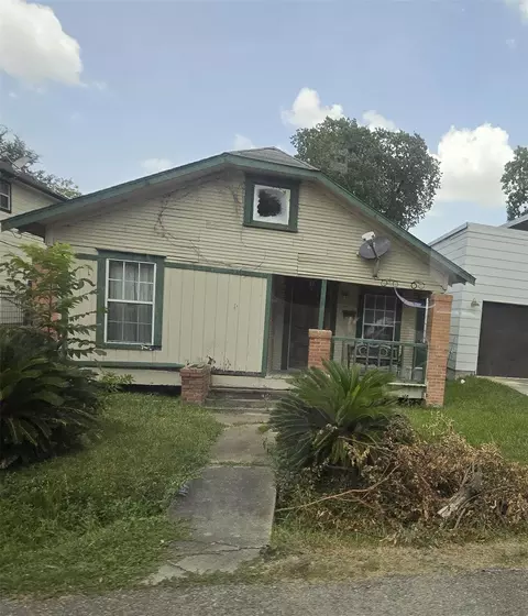 821 E 38th St, Houston, TX 77022