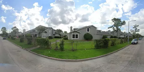 12215 Sandpiper Dr #122, Houston, TX 77035