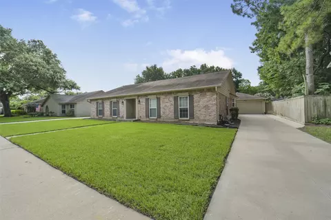 12411 Attlee Dr, Houston, TX 77077