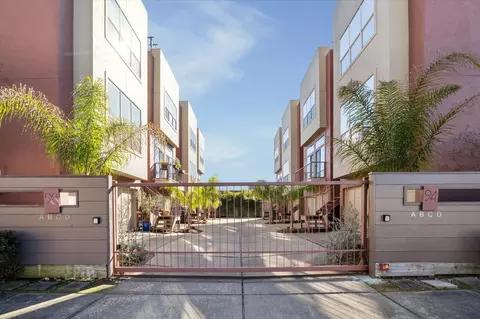 94 Drew St #C, Houston, TX 77006