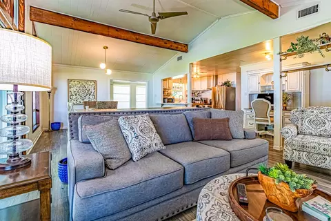 Living - 480 Johnson Rd, Coldspring, TX 77331 photo 2 of 3