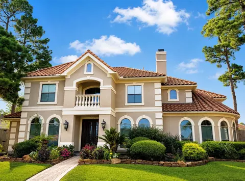 9610 Vintage Springs Ln, Houston, TX 77070