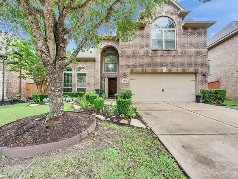 17615 Sauki Ln, Richmond, TX 77407