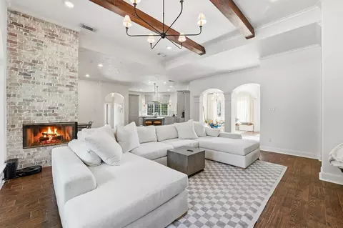 Living - 23210 Willowcreek Stables Rd, Spring, TX 77389 photo 2 of 5