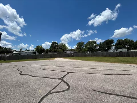 1678 Opal Trl, Willis, TX 77378 photo 8
