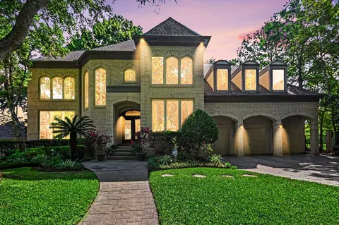 1319 Oyster Point Dr, Sugar Land, TX 77478