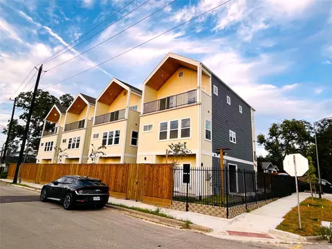 3802 Yale St, Houston, TX 77018