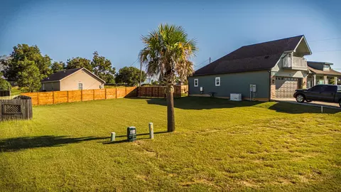 lot14 Treasure Pt, Onalaska, TX 77360