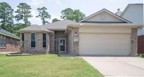 11922 Champions Walk Ln, Houston, TX 77066
