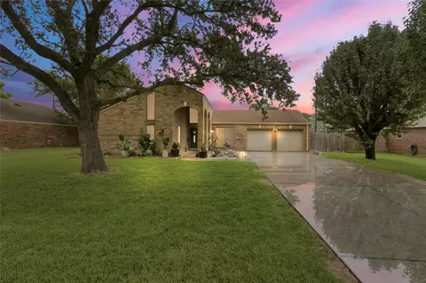 7310 Maple Ln, Baytown, TX 77521