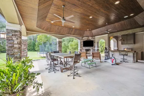 Other - 7373 Teaswood Dr, Conroe, TX 77304 photo 5 of 10