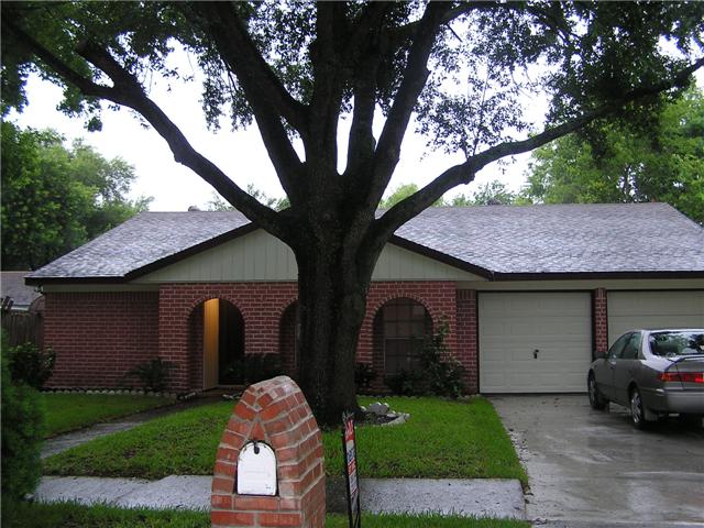 7402 Riptide Dr, Houston, TX 77072 photo 1