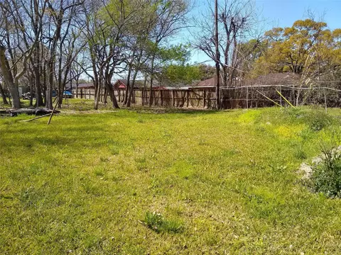 2117 Allen Genoa Rd, Pasadena, TX 77502