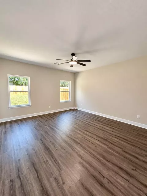 Living - 15845 Big Springs Cir, Willis, TX 77378 photo 5 of 5
