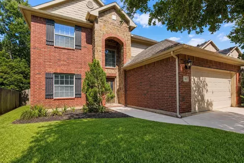 174 Spindle Tree Cir, The Woodlands, TX 77382