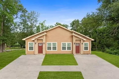 9303 Firnat St, Houston, TX 77016