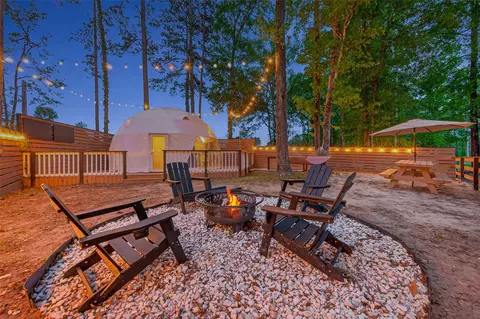 795 County Road 332, Cleveland, TX 77328