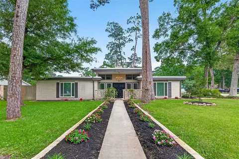 25915 Maplewood Dr, Spring, TX 77386