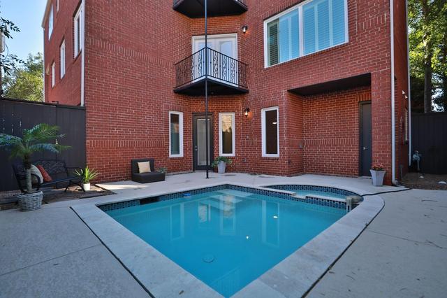 1117 Potomac Dr #C, Houston, TX 77057