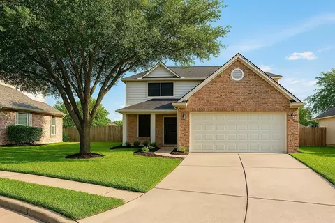 15942 Yore Ln, Houston, TX 77044