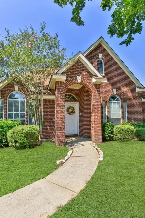 31523 Johlke Rd, Magnolia, TX 77355