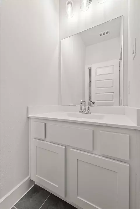 Bath - 18917 Moonriver St, Conroe, TX 77302 photo 7 of 7