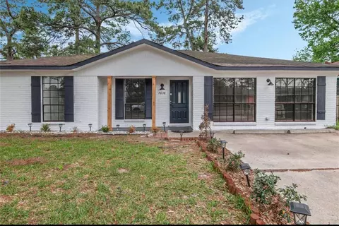7638 Parker Rd, Houston, TX 77016
