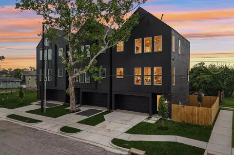 4502 Terry St, Houston, TX 77009