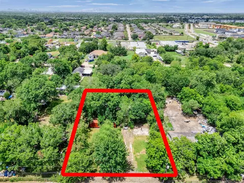 4705 Glengarry Rd, Houston, TX 77048