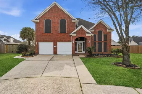 8203 Poplar Ct, Baytown, TX 77523