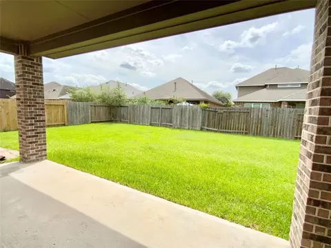 Exterior - 21602 Royal Melbourne Ct, Porter, TX 77365 photo 3 of 5