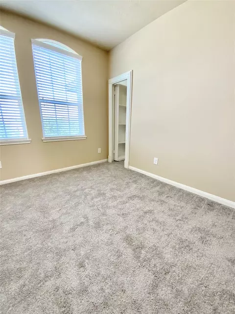 Bedroom - 21602 Royal Melbourne Ct, Porter, TX 77365 photo 5 of 7