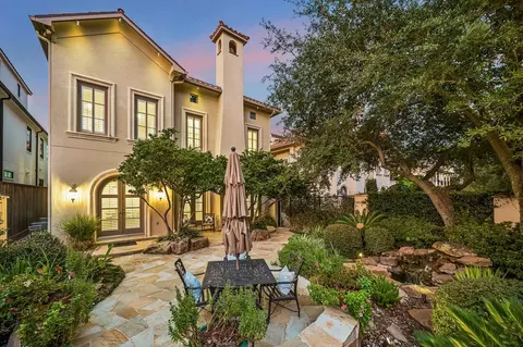 5034 Tangle Ln, Houston, TX 77056