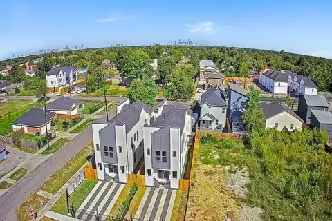 4805 Paula St, Houston, TX 77033
