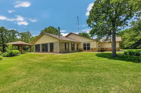 5680 Pratt Rd, College Station, TX 77845